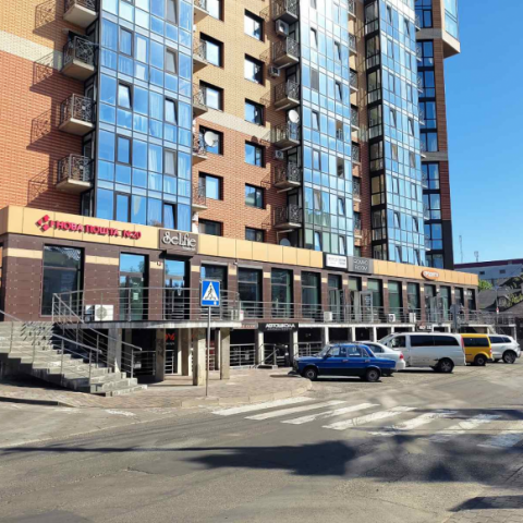 Оренда фасадного приміщення ЖК Яровиця 86м.кв.